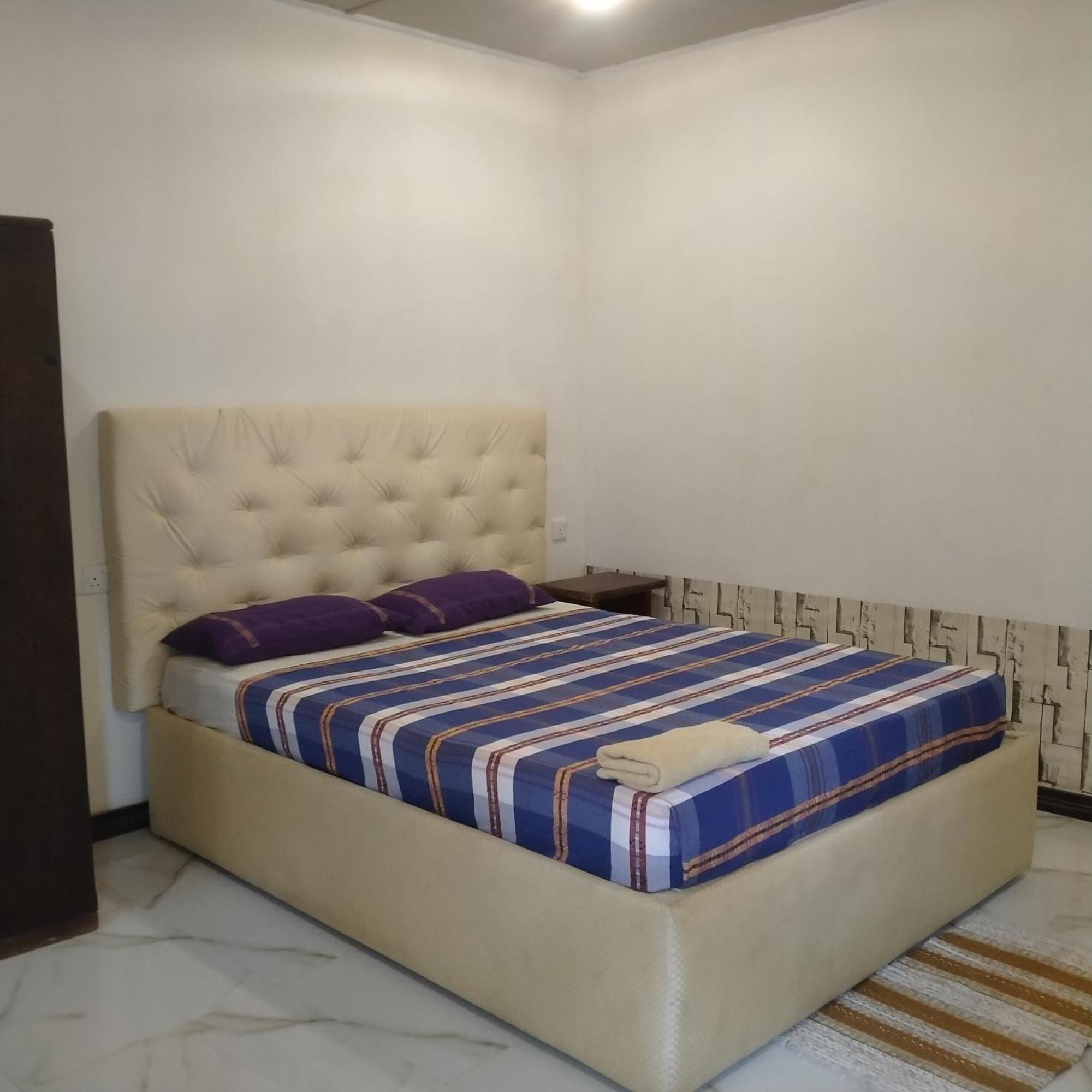 Living Home Negombo Cameră foto
